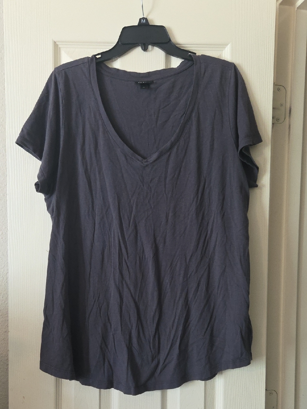 Torrid Women's V-Neck Short Sleeve Tee - Charcoal Gray